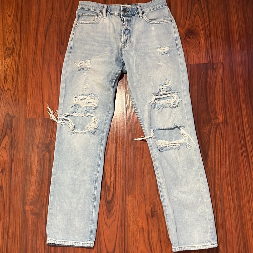 Ripped Jeans - Picture 2 of 7